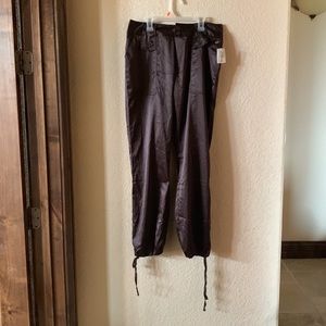 Cute pants in the brand gypsy jeans